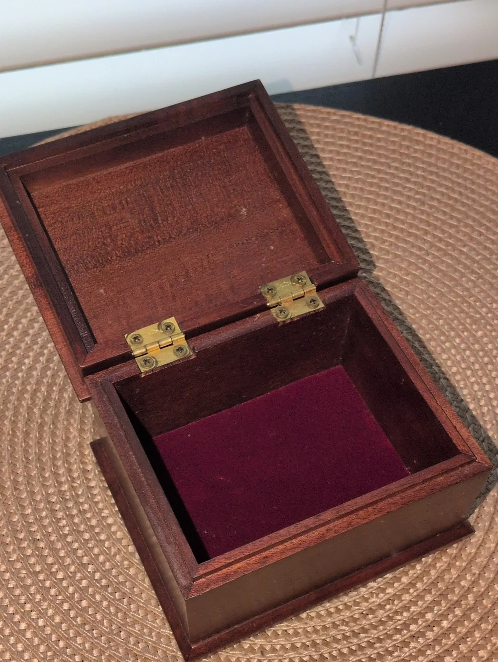 Wooden 'Treasures of the Heart' Keepsake Box - Mahogany Made In Indonesia